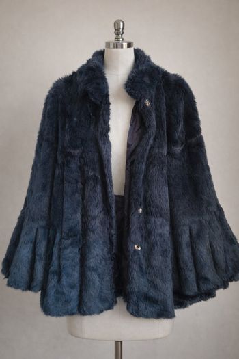 Manteau en fausse  fourrure bleu