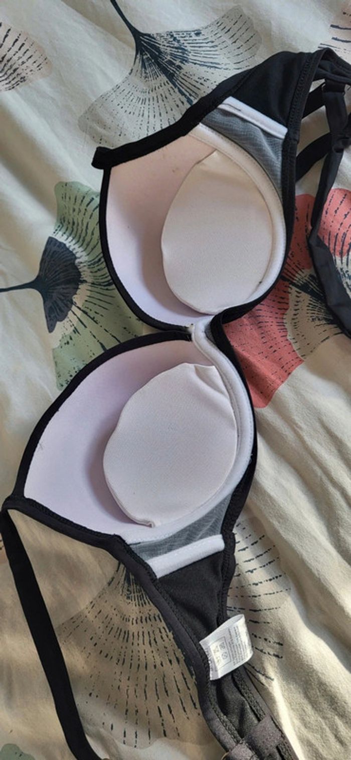 Maillot de bain neuf - photo numéro 4
