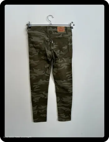 Jean Levi's Femme 711 Skinny Ankle Camouflage Kaki | Taille W27 FR36 | BP141