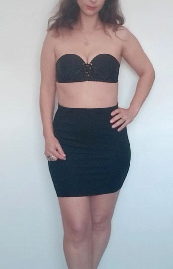 Minijupe noire basique sexychic Amisu 38