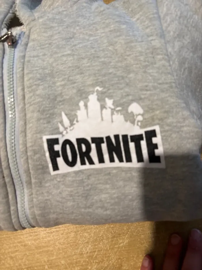 Magnifique Gilet Fortnite - photo numéro 7