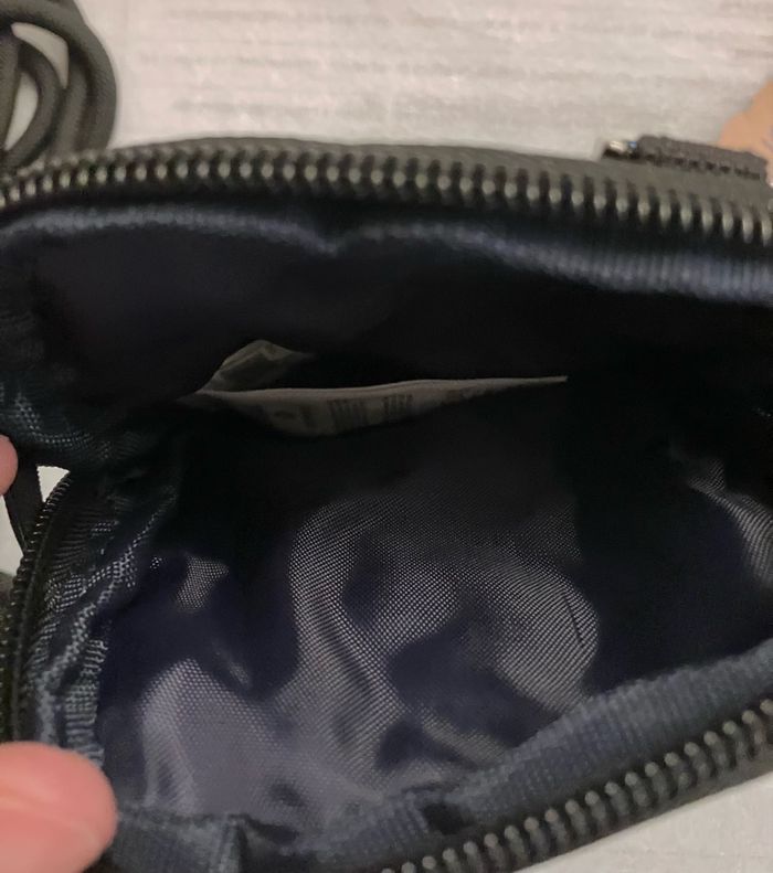 Pochette téléphone Cabaia Berlin - photo numéro 6