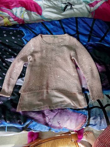 Pull rose pailleté