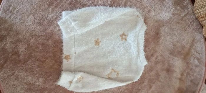 Joli petit pull fille étoile dorée - photo numéro 3