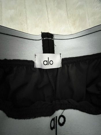 Ensemble alo neuf taille S