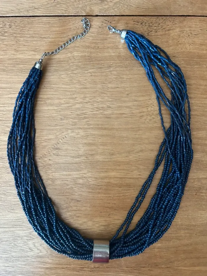 Collier multi rangs perles - photo numéro 2