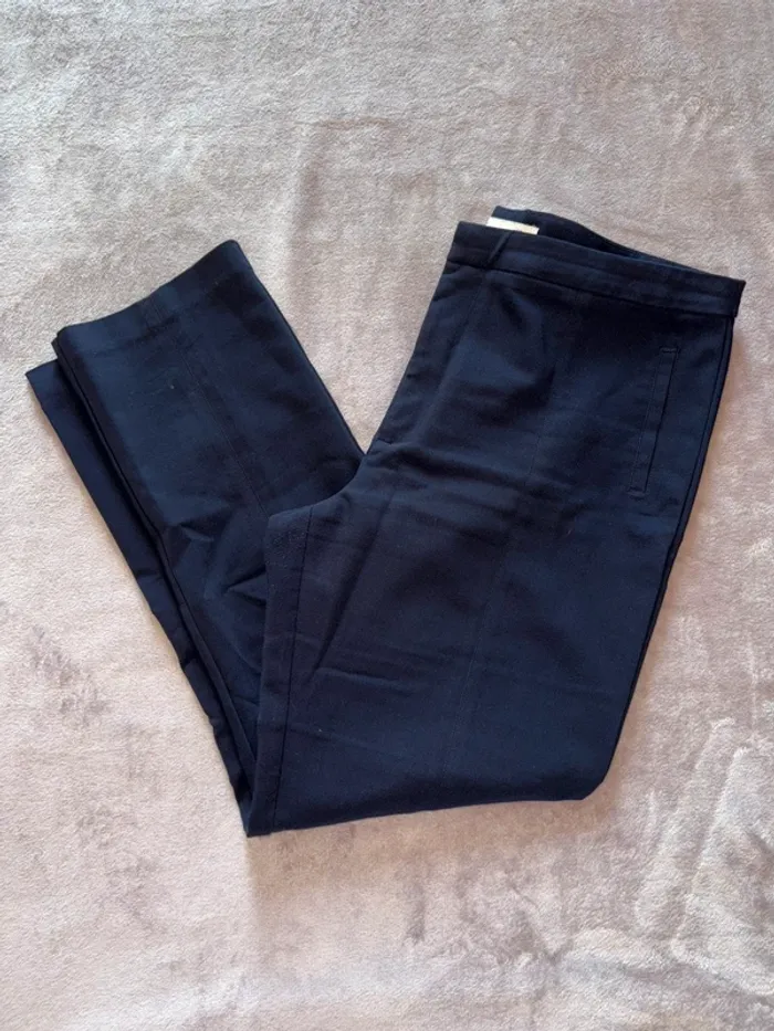 Pantalon à pinces femme Sfera taille 44 bleu marine en très bon état. - photo numéro 2