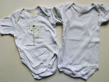 Lot de 2 bodys 3 mois