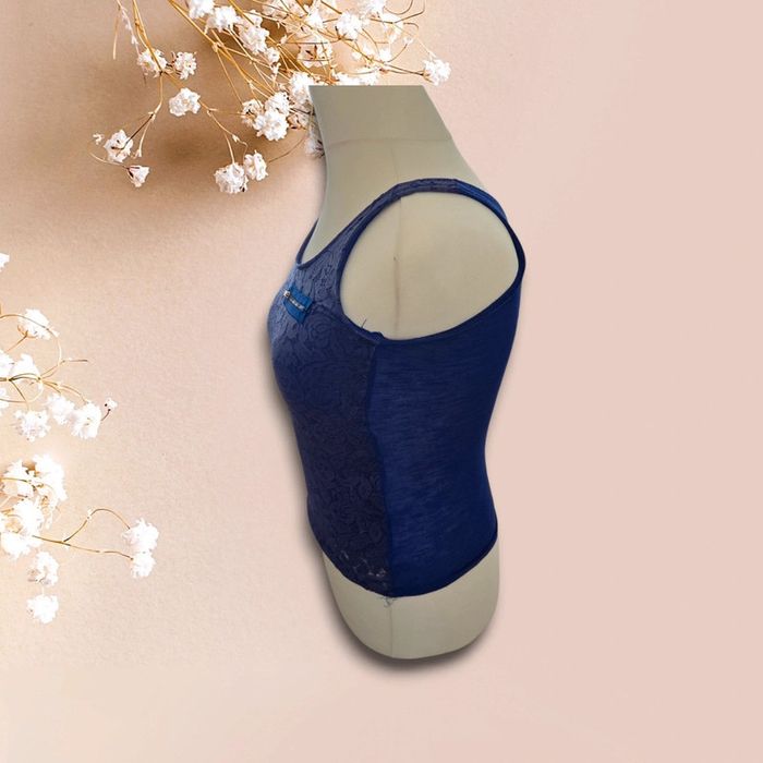 Débardeur bleu dentelle - taille S - photo numéro 2