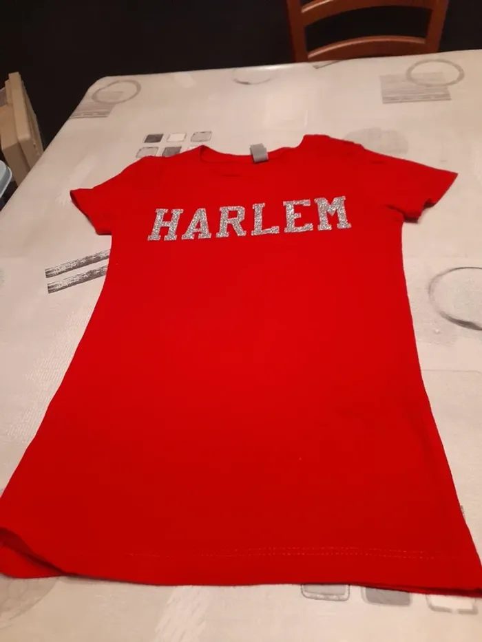 Tee shirt