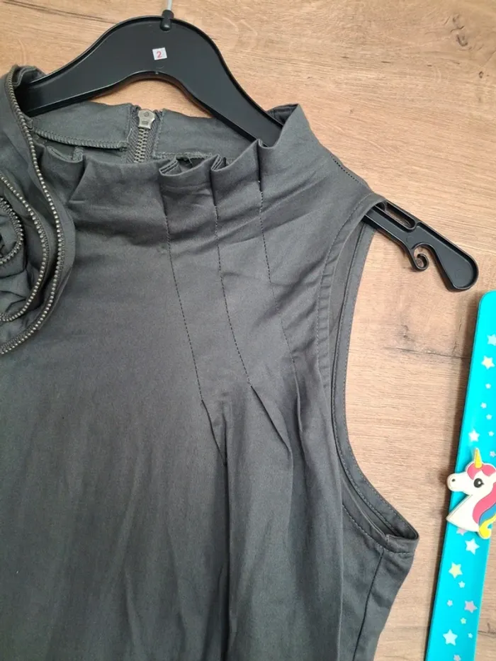 Robe Naf Naf taille 36 très bon état - photo numéro 4