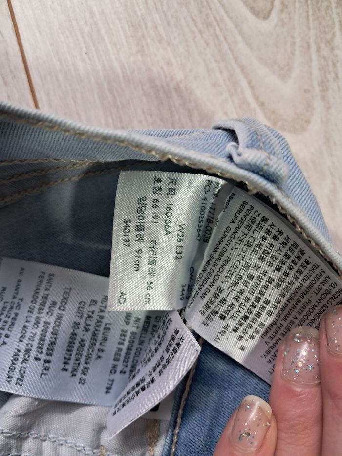 Jeans levi's super skinny 710 26w L32 - photo numéro 5