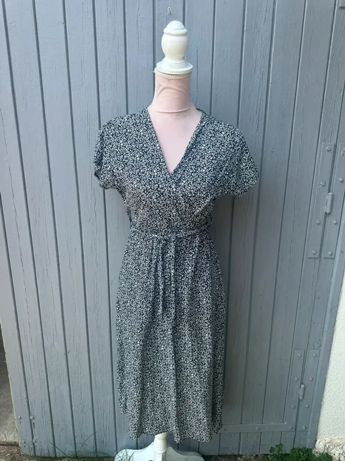 Robe d’été manches courtes mi longue imprimés fleuri