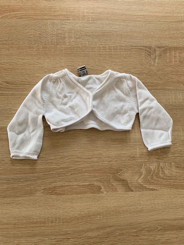 Lot 2 gilets court 9 mois