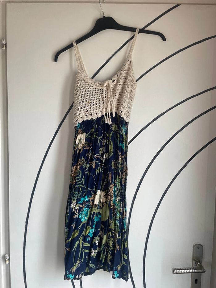 Robe.