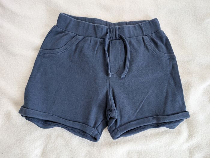 Short bleu marine - 24M - Mots d'enfants