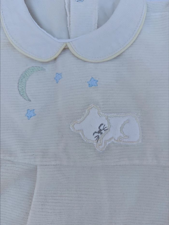 Pyjama 1 mois - photo numéro 2