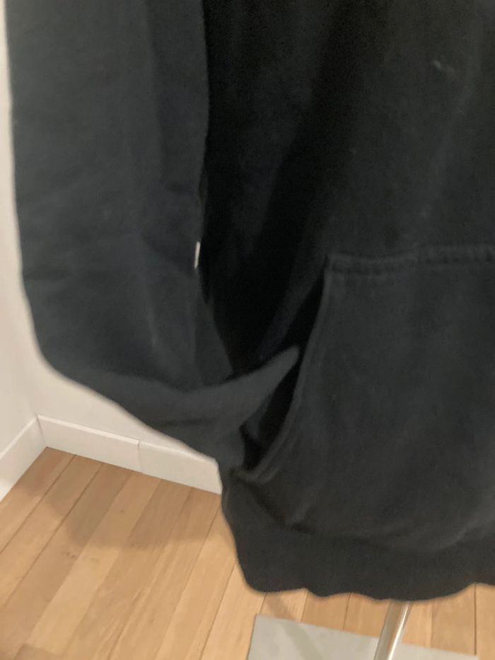 Pull sweat à capuche noir - photo numéro 4
