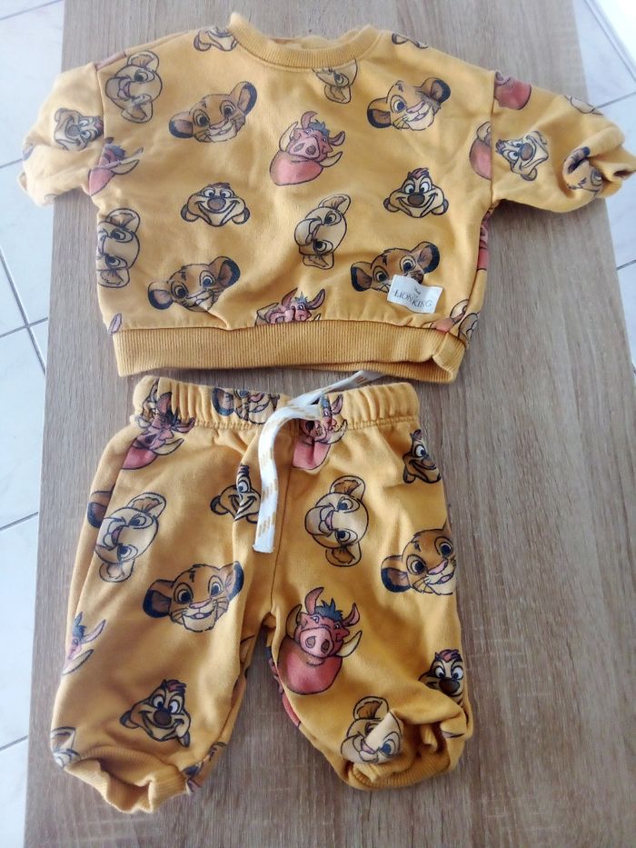 Lot 3 mois thème Disney - photo numéro 2