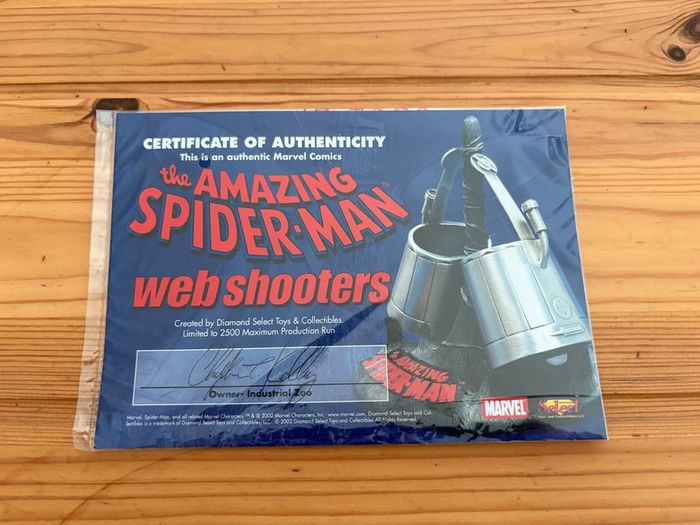 Réplique du lanceur de toiles Amazing Spiderman - photo numéro 5