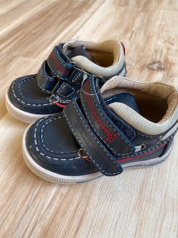 Baskettes neuves garcon
