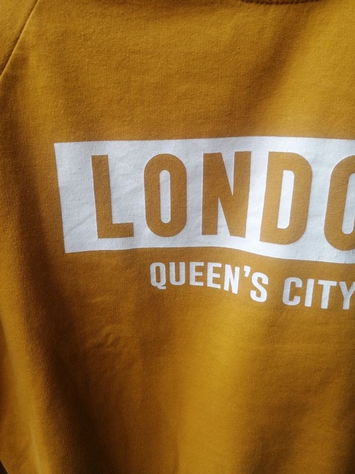 Pull Taille S - photo numéro 2