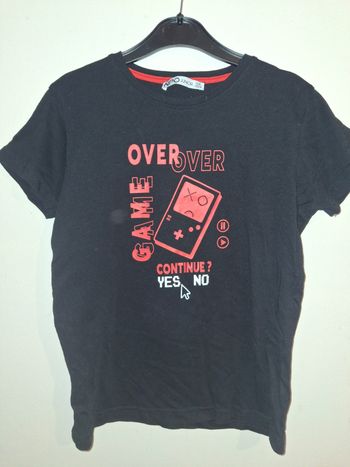 Tee shirt