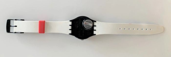 Montre SWATCH Collecteur "Looka" - photo numéro 3
