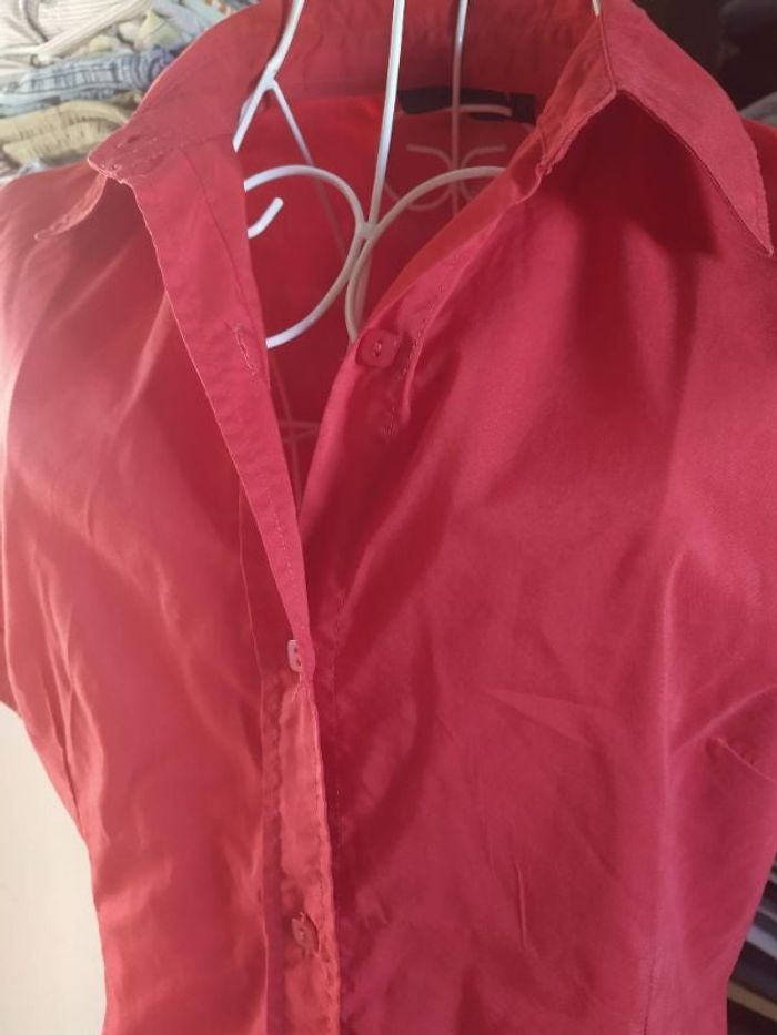 chemisette rouge