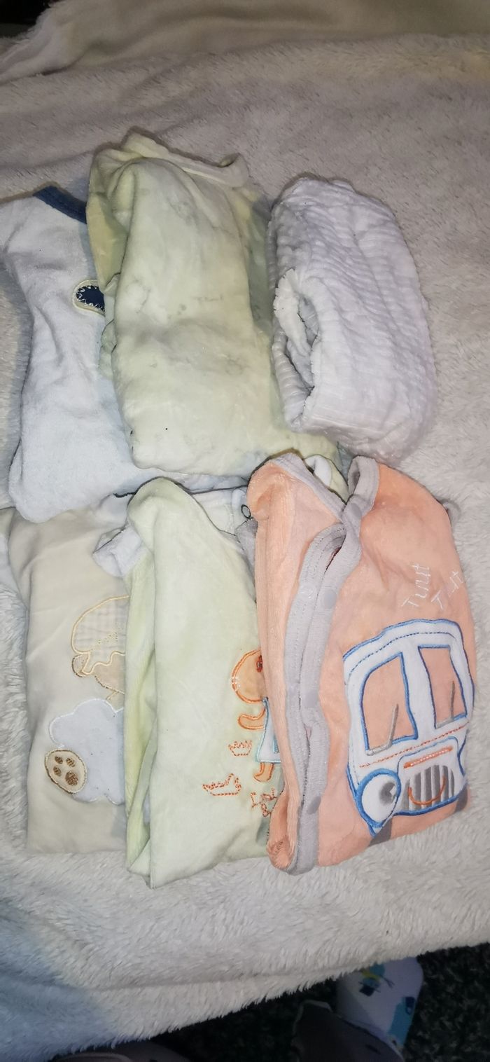 Pyjamas hiver  lots - photo numéro 2