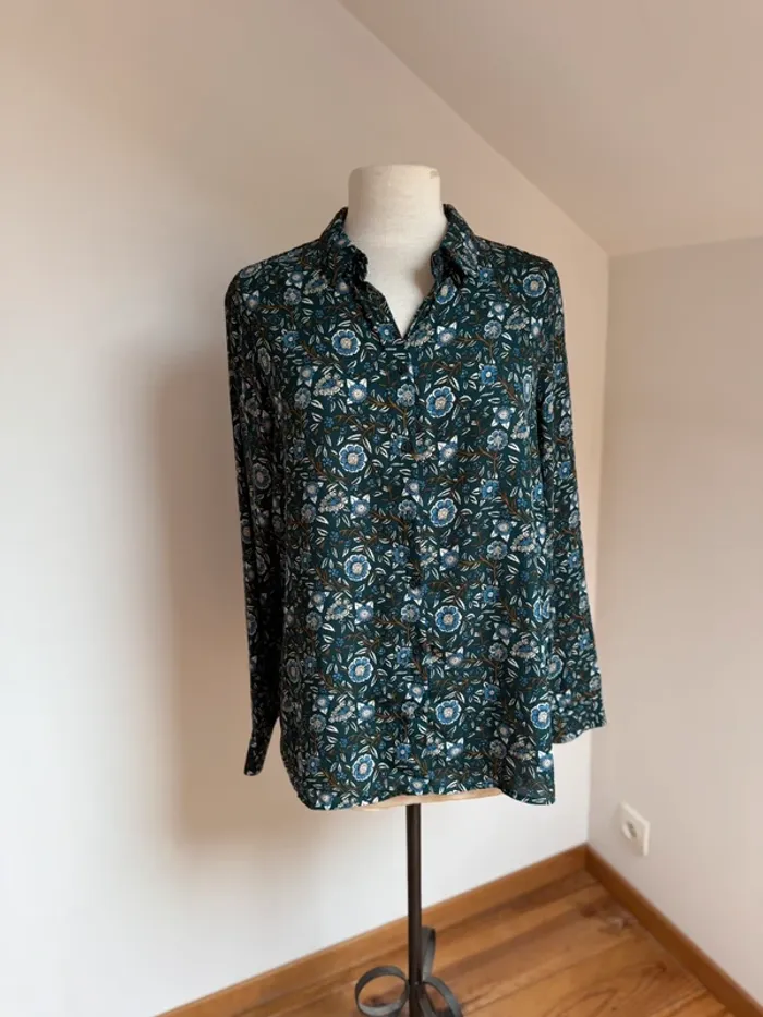 Superbe chemise fleurie fluide neuve Monoprix 46