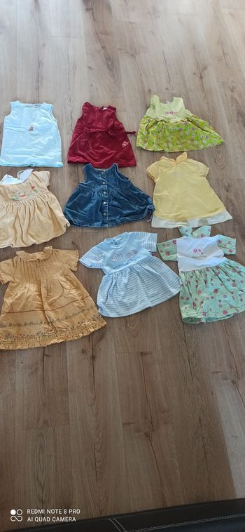 Lot de 9 robes ete 6 mois