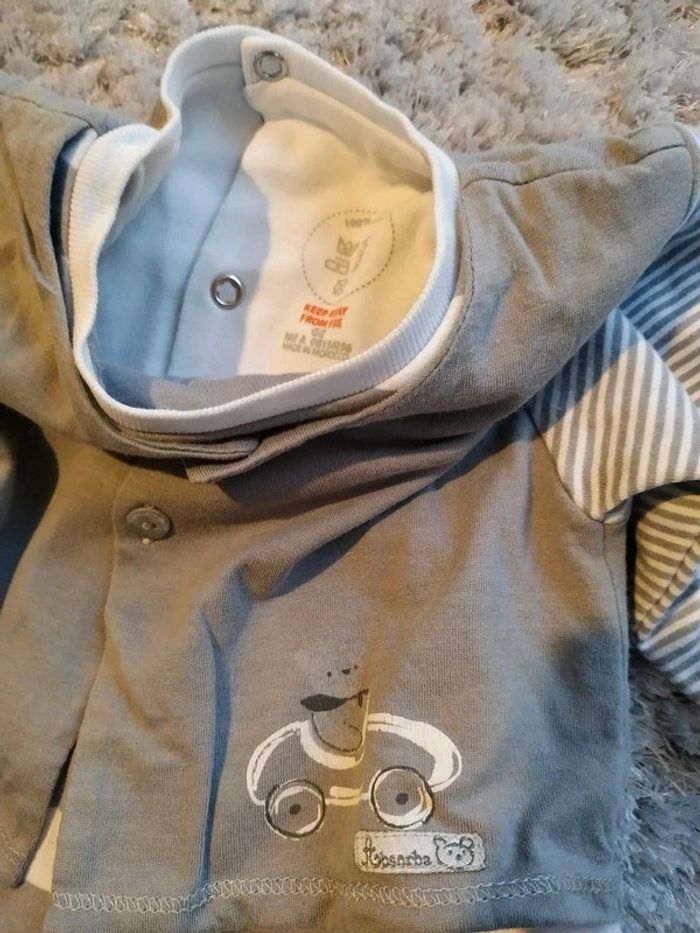 Combinaison Absorba 6 mois - photo numéro 3