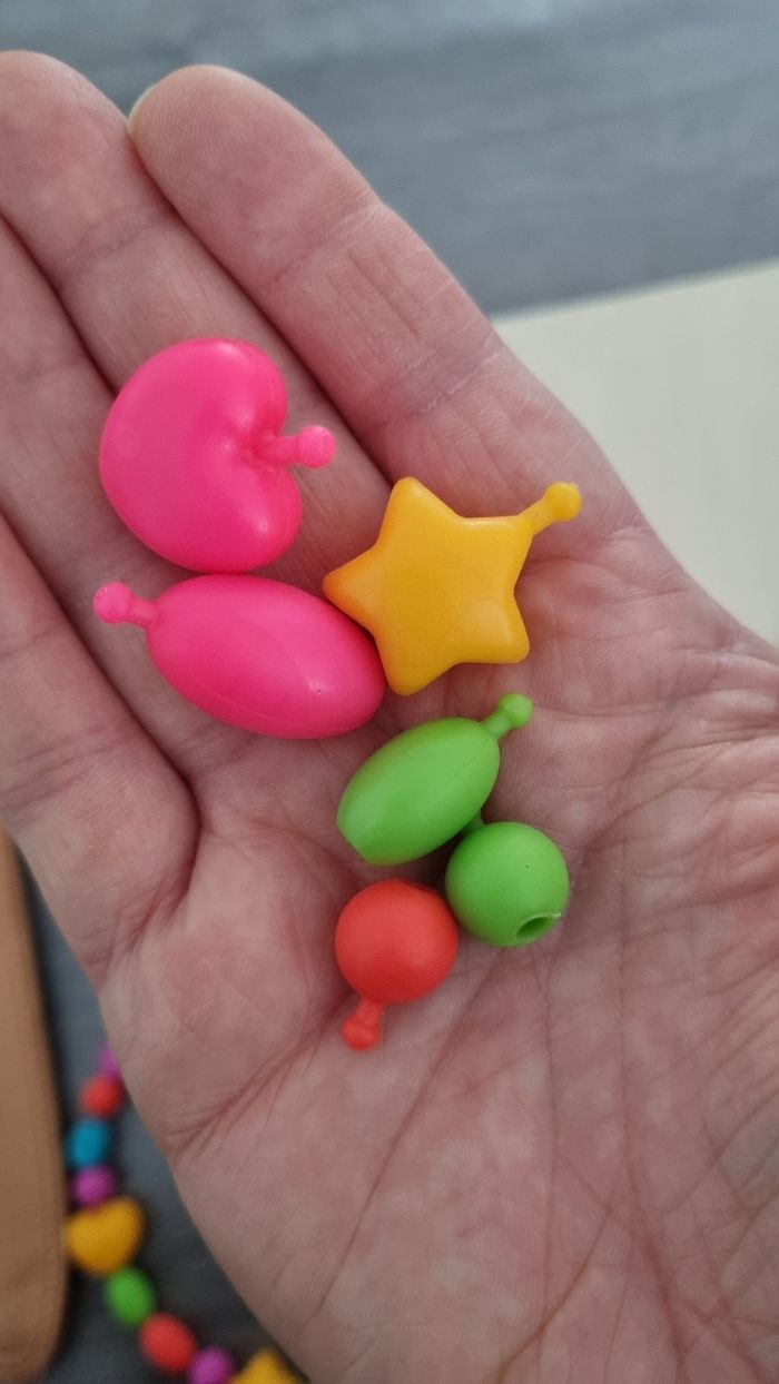 Gros lot de petites perles à emboiter - photo numéro 2