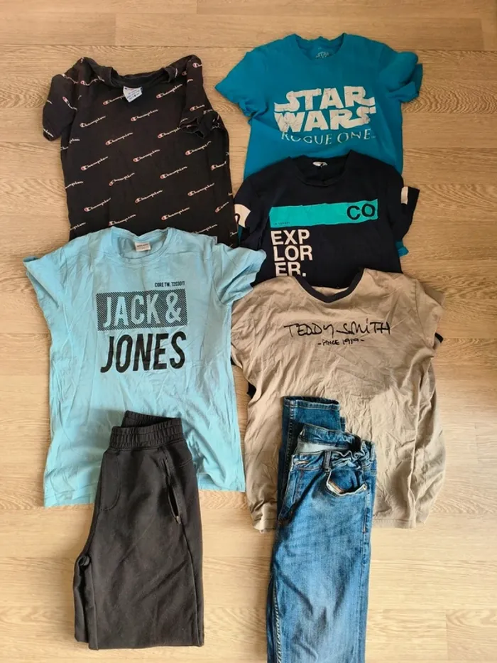 Lot de 11 vêtements garçon taille 16 ans / taille S