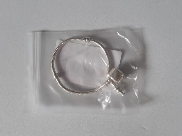 Bracelet porte charms perles