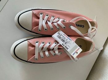 Converse rose pale pointure 37 neuves 