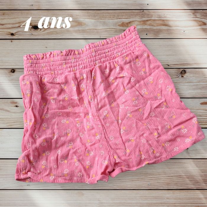 Short fleurie Kiabi - photo numéro 2