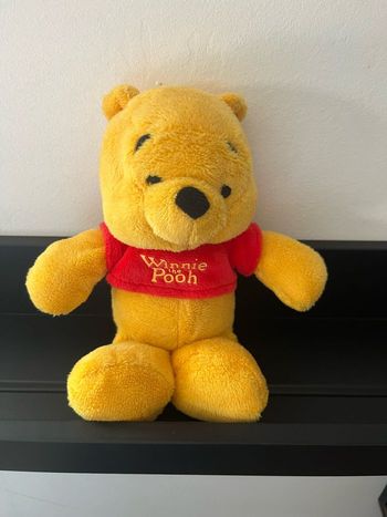 Doudou/Peluche Winnie L’Ourson