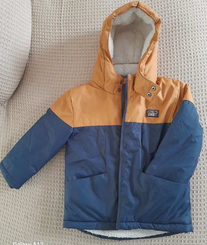 Manteau, Parka à capuche 4ans
