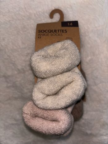 Chaussettes bébé neuve