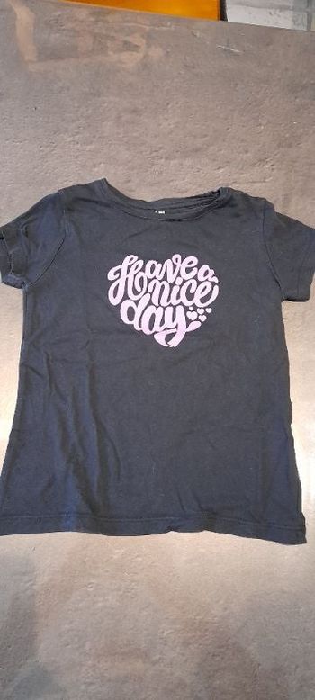 Tee-shirt motif coeur 4 ans