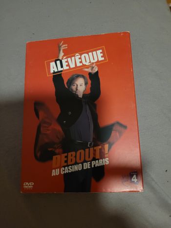 Avenue debout au casino de Paris