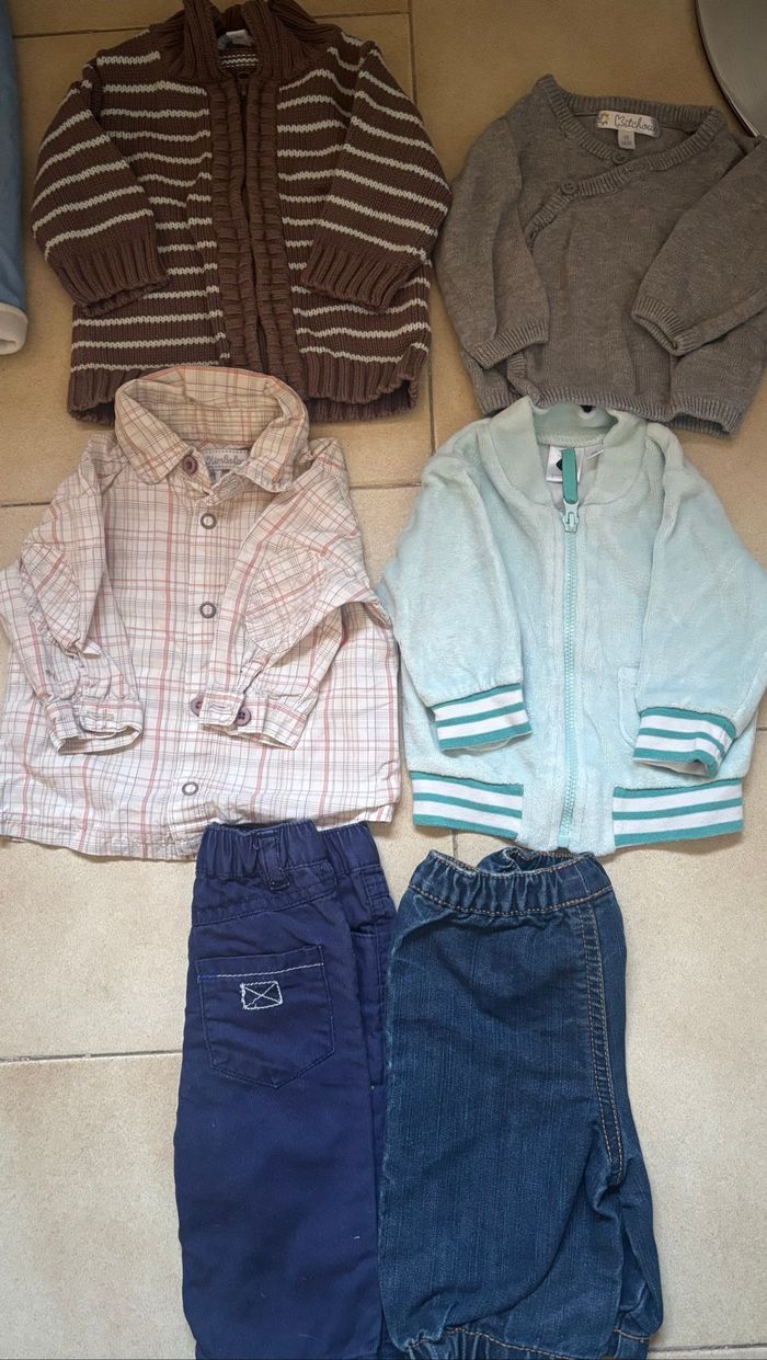 Lot vêtements garçon 1 mois - photo numéro 2