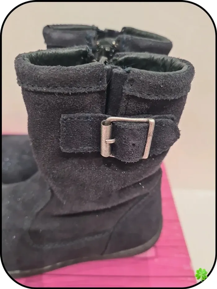 Chaussures Norvik taille 24 - photo numéro 5