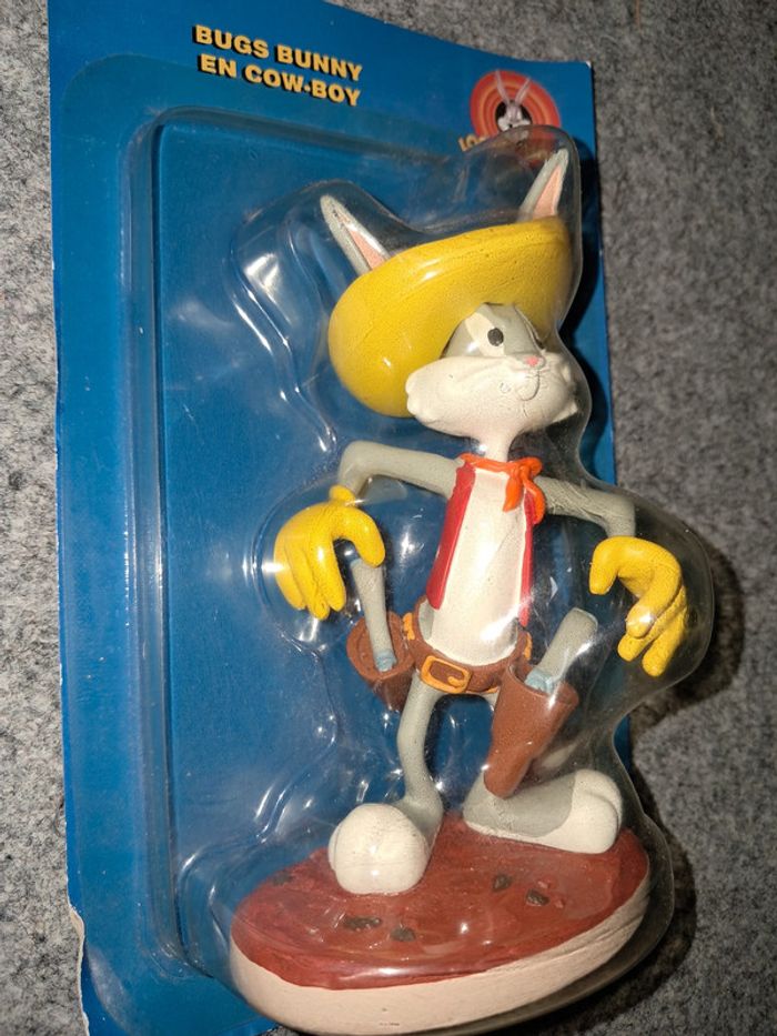 Figurine Looney Tunes Bugs Bunny en cow boy - photo numéro 3