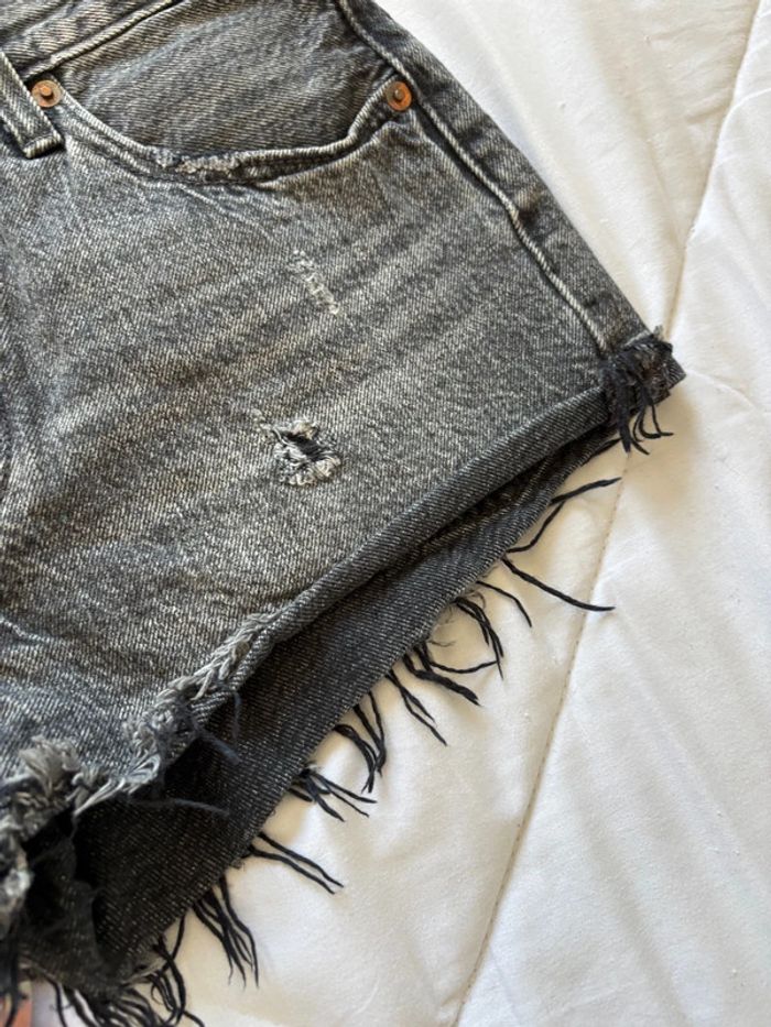 Levi’s 501 vintage court mini destroy W27 / 36‑38 S/M – mi taille gris foncé style cut off - photo numéro 6