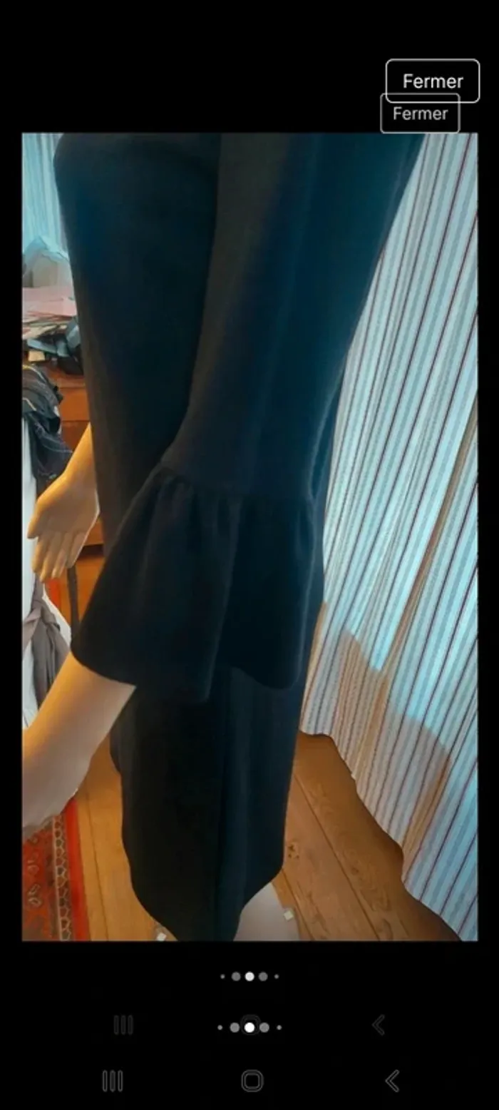 Jolie Robe noire Essentiel Antwerp taille 1 36 - photo numéro 11