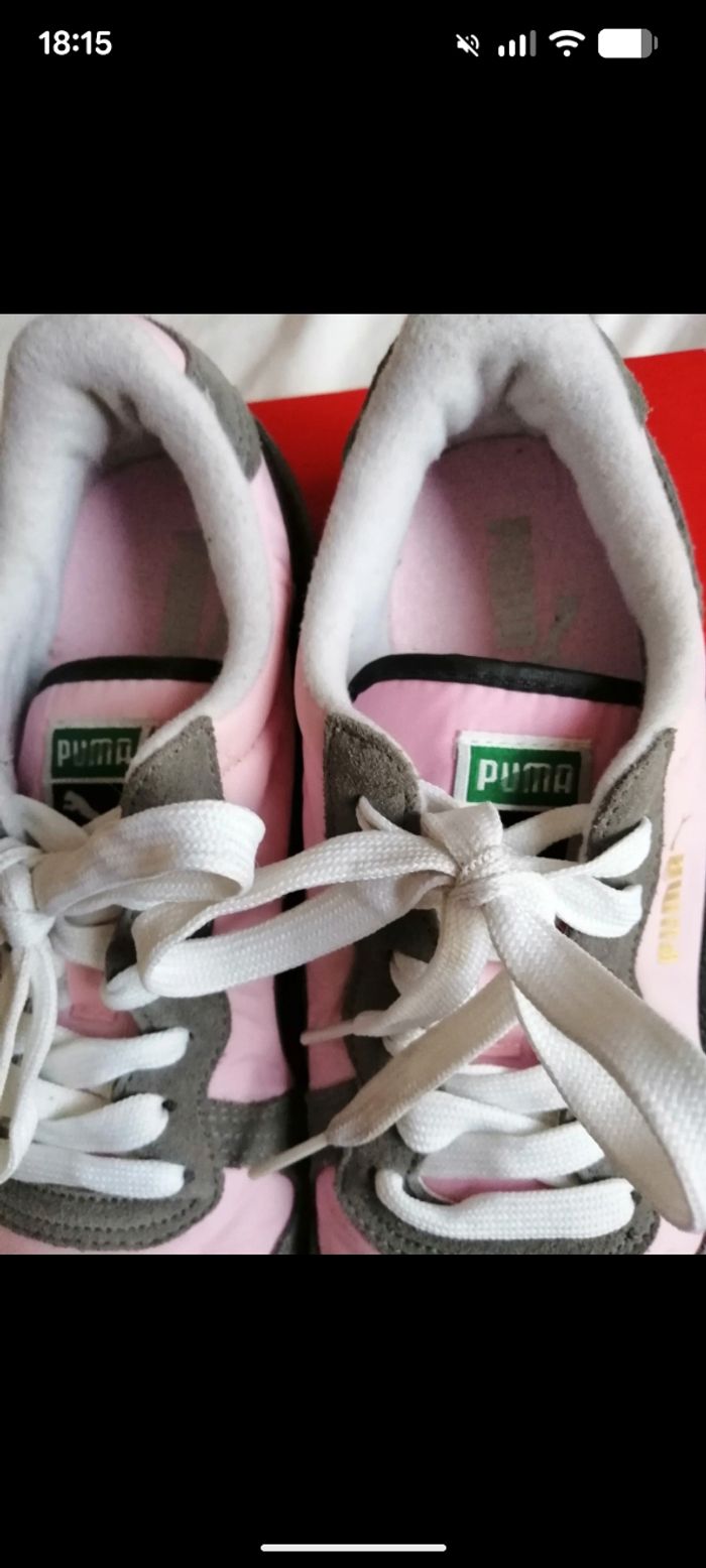 Baskets vintage Puma rose et daim gris et noir. Taille 38 - photo numéro 3