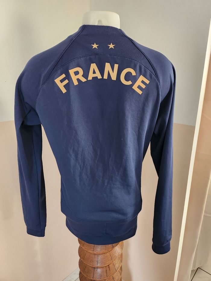 Veste de foot - photo numéro 2